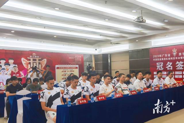 大学生男子篮球联赛冠军_大学生篮球联赛2021冠军_篮球联赛男子冠军大学生是谁